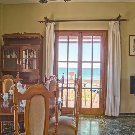 Ntoriseveline House Holiday home *